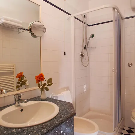 Hotel Piemonte 3*