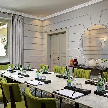 Rocco Forte De Russie Hotel 5*