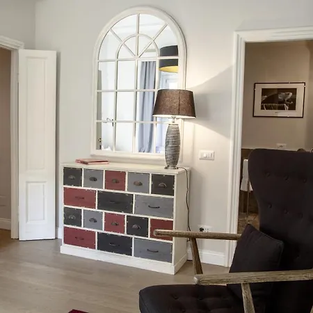 The Independent Guest house 4*