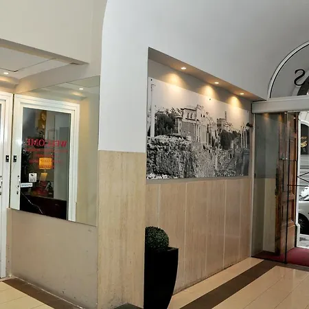 Гостевой дом La Luna Romana 2*
