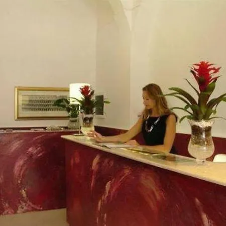 La Luna Romana 2*