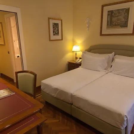 Hotell Residenza Paolo Vi 4*