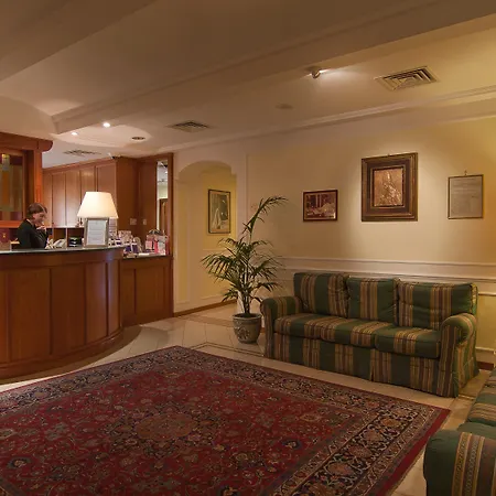 Residenza Paolo Vi 4* Rom