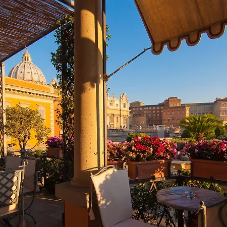 Residenza Paolo Vi Hotell