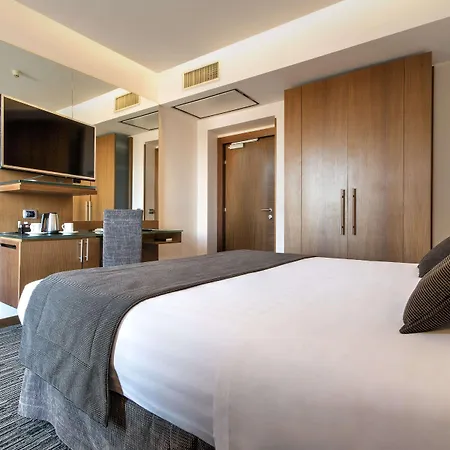 Best Western Plus Universo Hotel 4*
