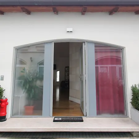 Irooms Forum & Colosseum Guest house