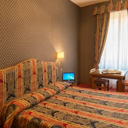 Hotel Ponte Bianco Rome