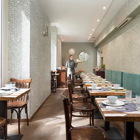 Boutique Galatea 3*