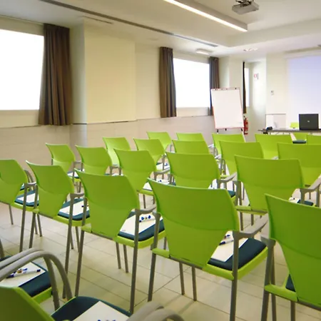 Best Western Globus Hotel
