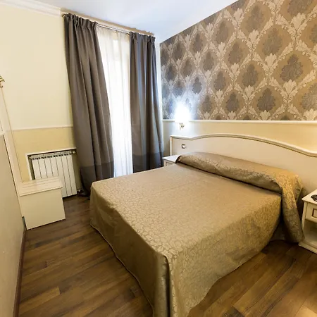 Anfiteatro Flavio Hotell
