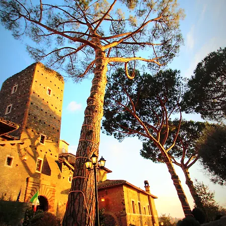 Castello Della Castelluccia فندق 4*