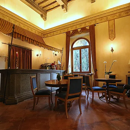 Castello Della Castelluccia فندق روما