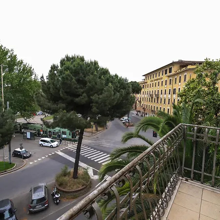 Latinum Hotell 4*