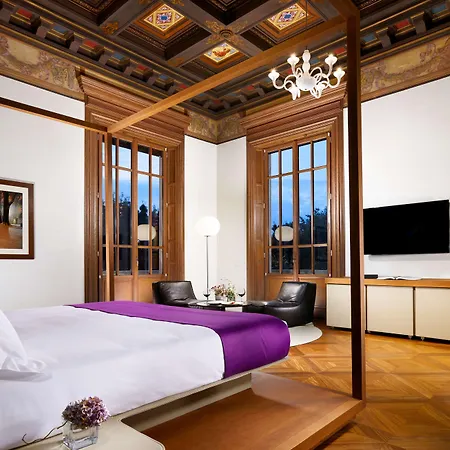 Szálloda Palazzo Montemartini Rome, A Radisson Collection 5*