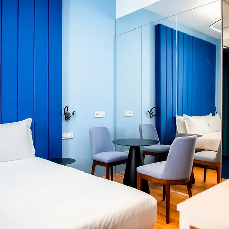 מלון Boutique Palace 3*