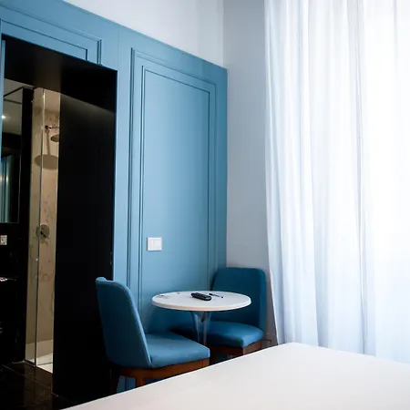 מלון Boutique Palace 3*