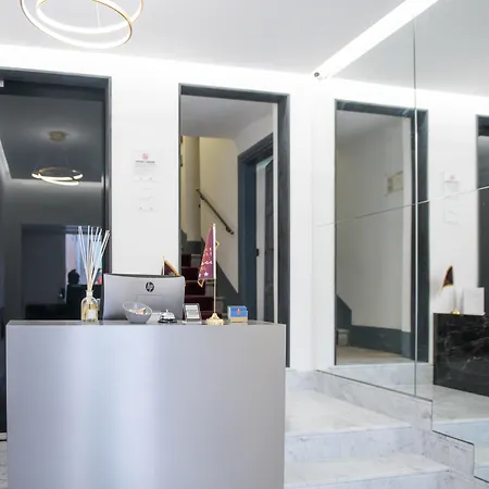 מלון Boutique Palace