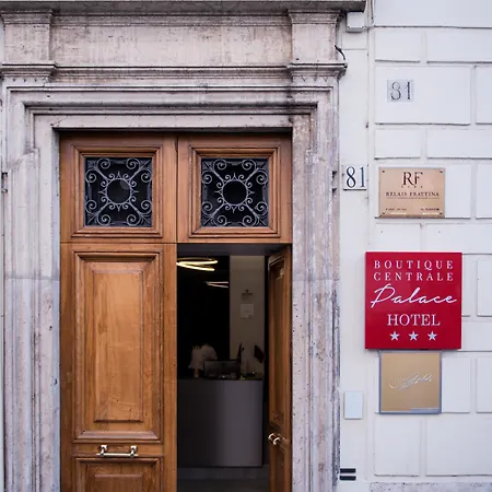 Boutique Palace