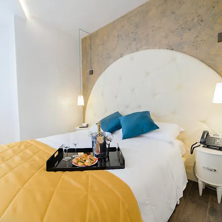 Vespasiano 4* Róma
