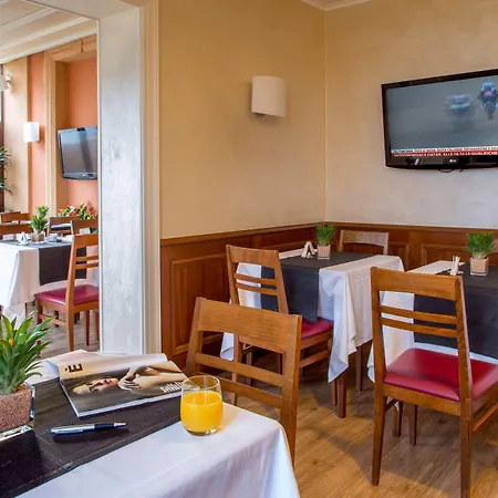 Western Astrid Hotel 3*
