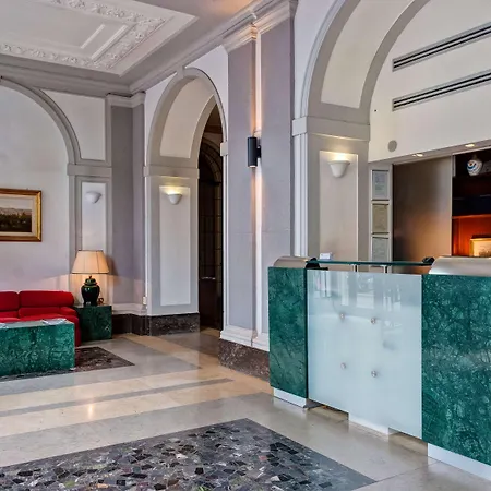 Western Astrid Hotel 3*