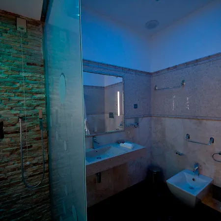 Trecento Hotel Roma