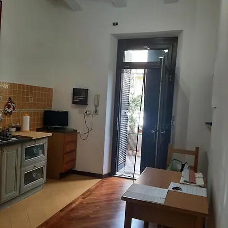 Privato Accanto Studi Televisivi Rome