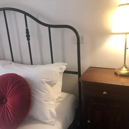 Apartment In Trastevere