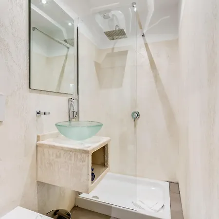 Easy Budget Colosseo 3* Řím