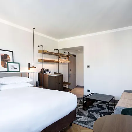 Hotel Doubletree By Hilton Monti 4*