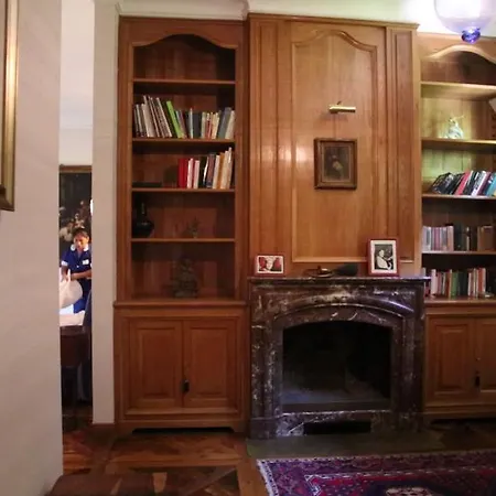 Candia House *