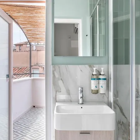 Numa Portico 4*
