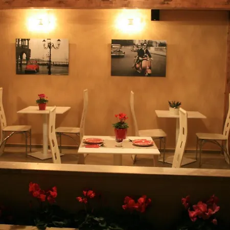 Tango Hotel Roma