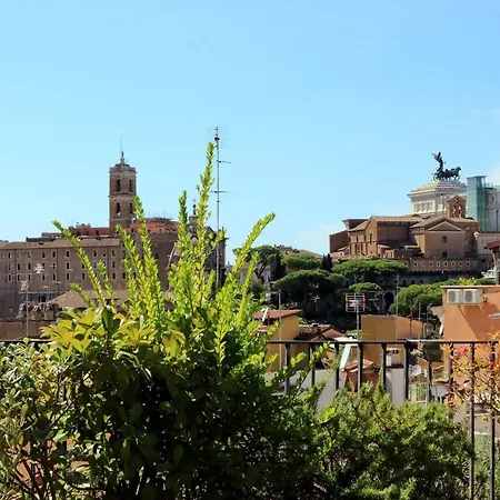 Colosseo Apartment *