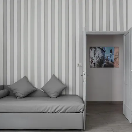 Apartment House & The City - Apartments In Rome *