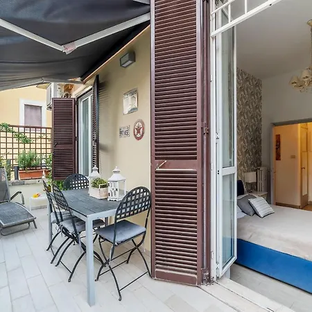 House & The City - Apartments In Rome Apartment *