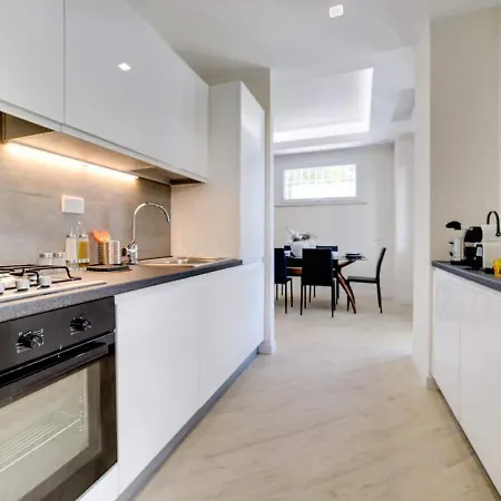 Luxury, Large Flat With Terrace On Vatican Walls * Rome