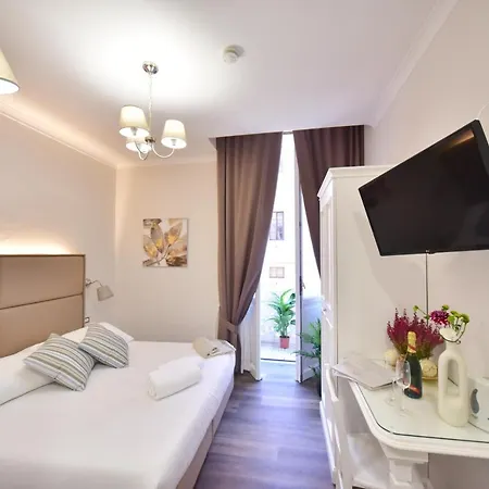 Sacconi Palace Bed & Breakfast Roma