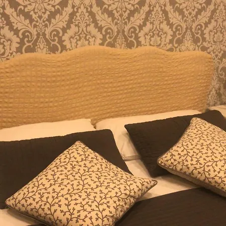 Saint Peter Cozy Apartmán *