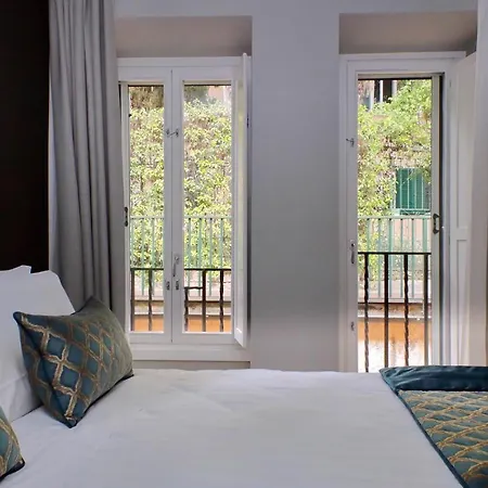 Apartment Piazzetta Margutta - My Extra Rome