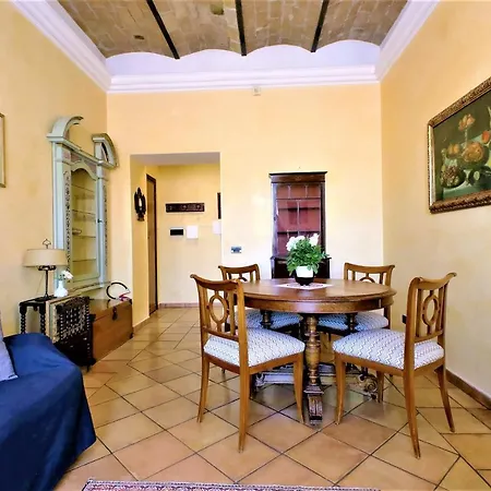 Bed & Breakfast Bellezza Al Colosseo - & Apts 3*