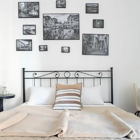 Zaira Bed & Breakfast *
