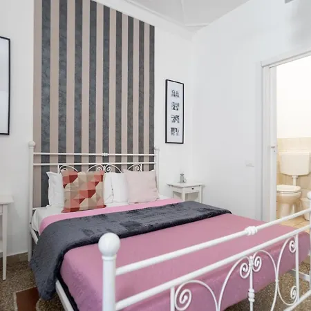 Zaira Bed & Breakfast