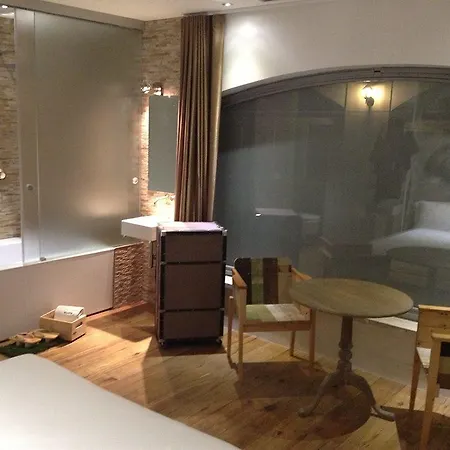 Irooms Forum & Colosseum Guest house 4*
