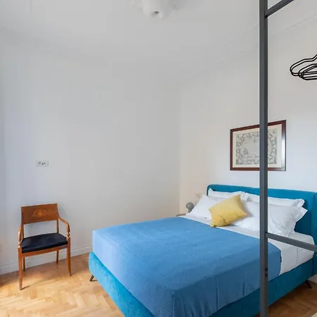 Iflat With Views Apartment