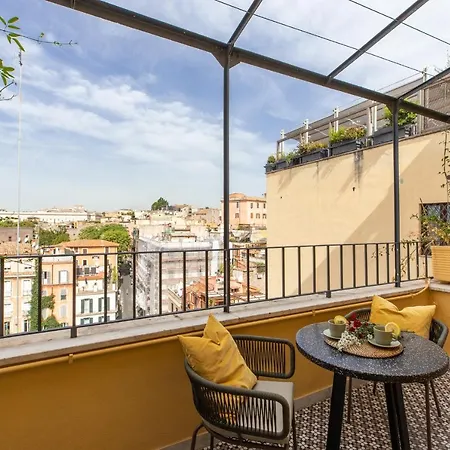 Iflat With Views Rome
