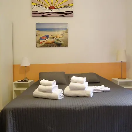 Πανσιόν Linnea Centro A *