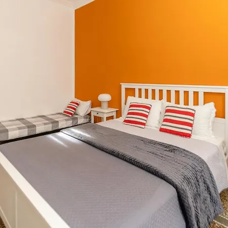 Zaira Bed & Breakfast *