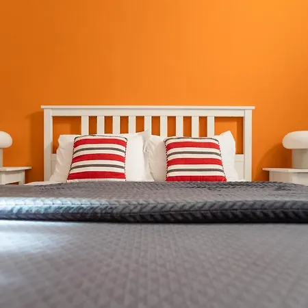 Zaira Bed & Breakfast *