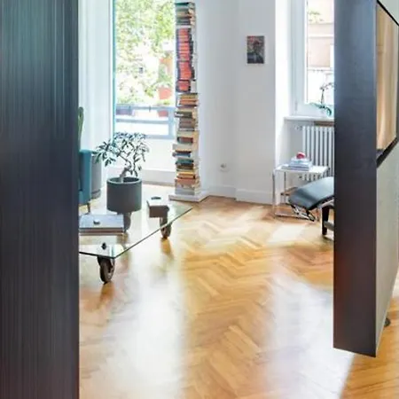 Apartment Wonderful 1 Bedroom Apartament In The City Center *